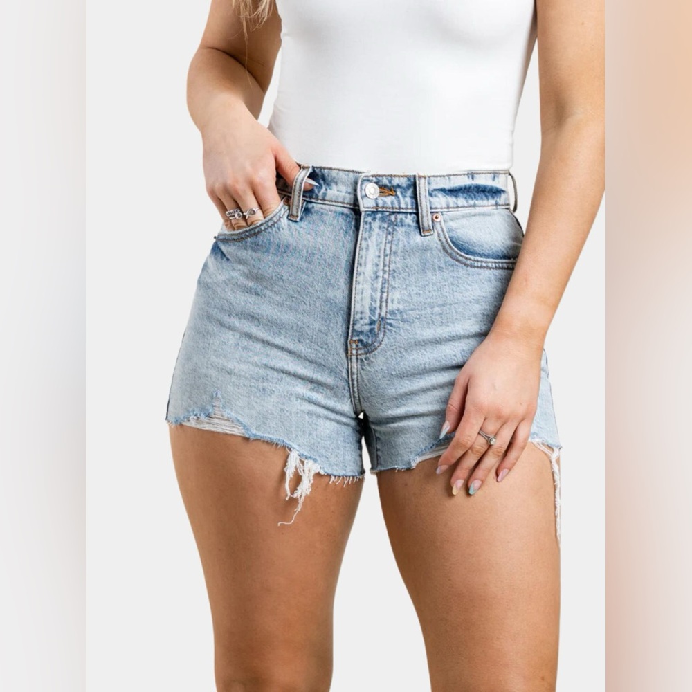 DAZE Tough Love Denim Shorts Size 29